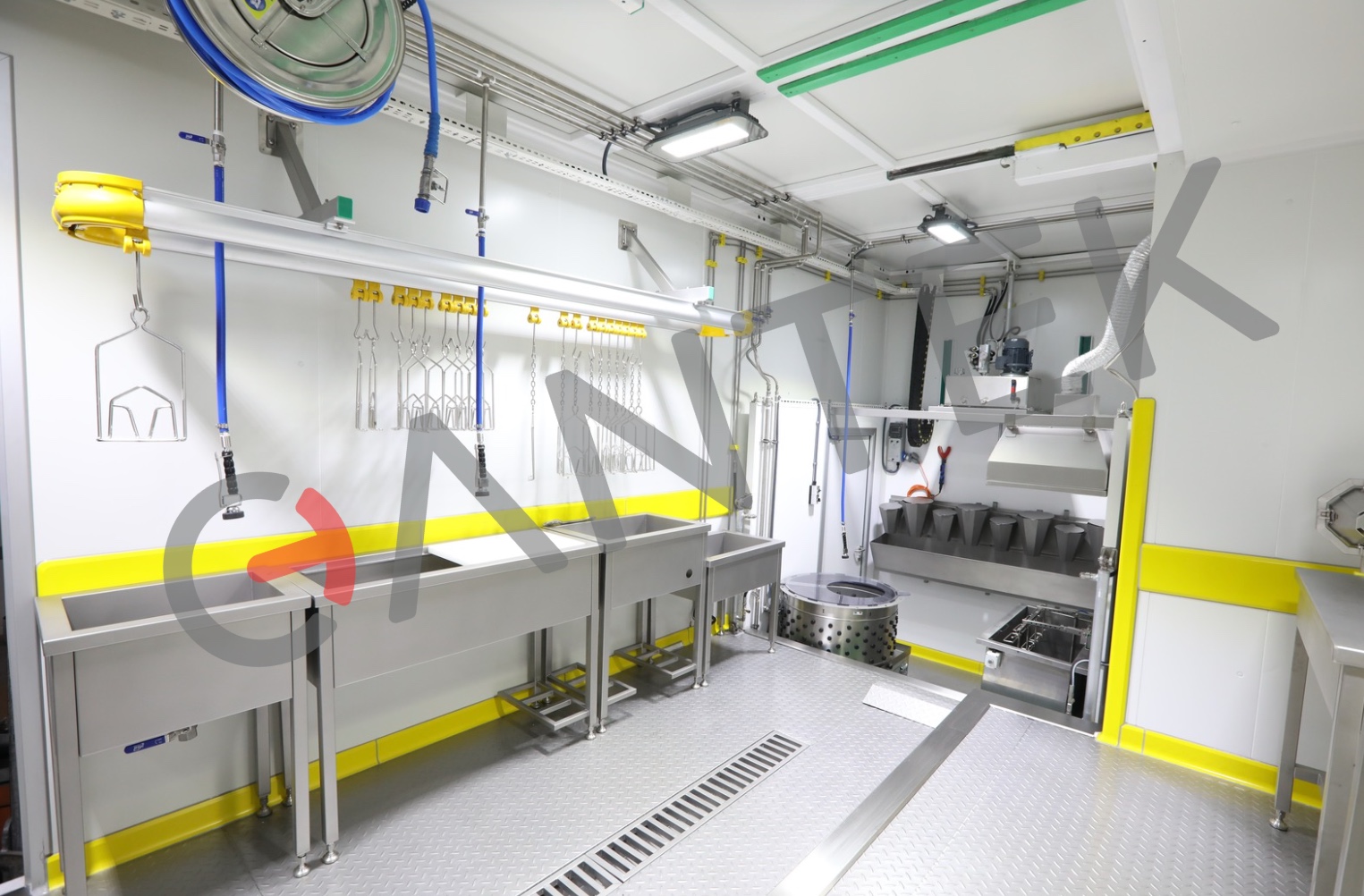 Poultry Mobile Unit 1